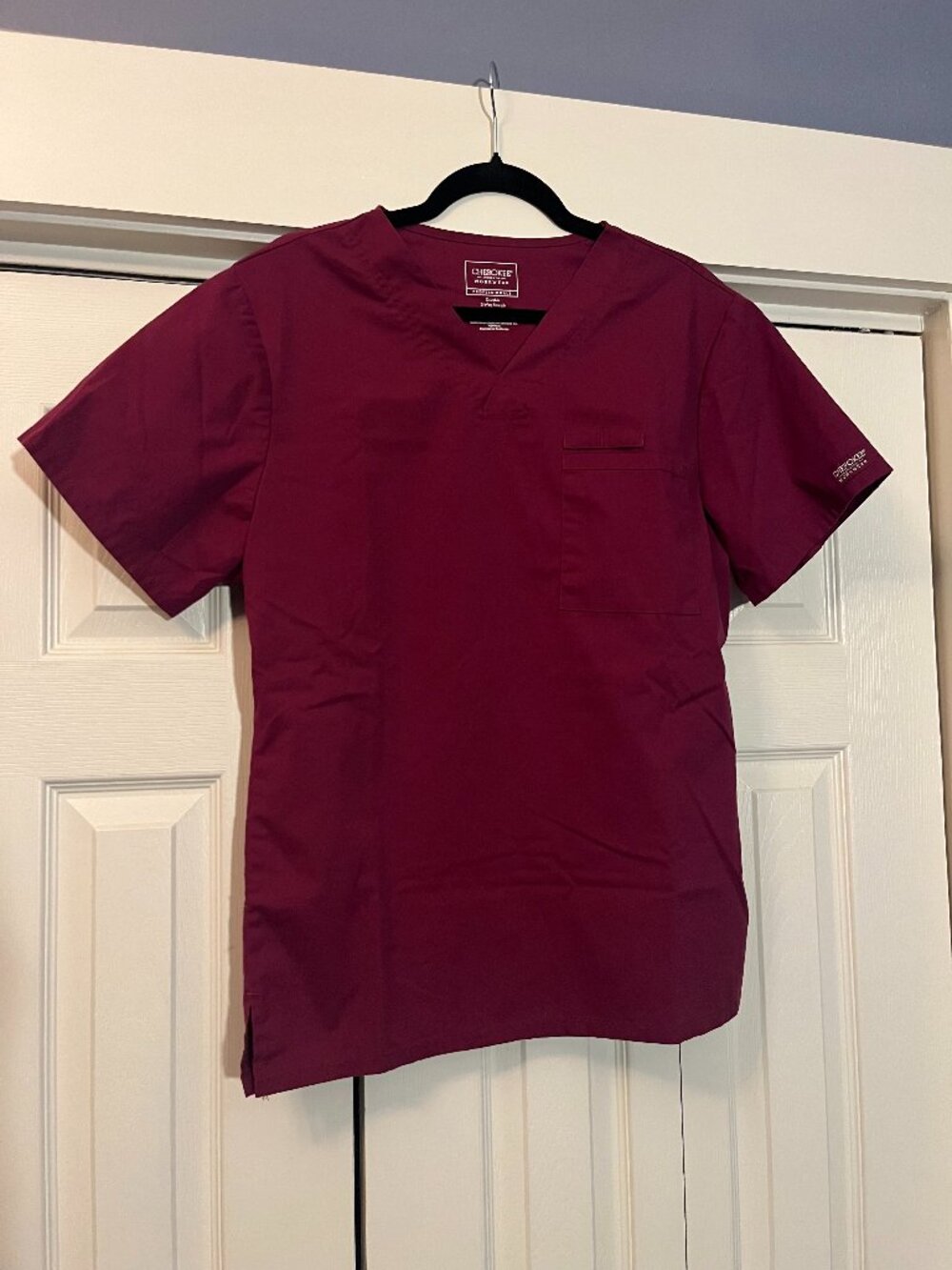 Cherokee Workwear Professional Men's V-Neck Top WW675 Small Wine Scrub Top